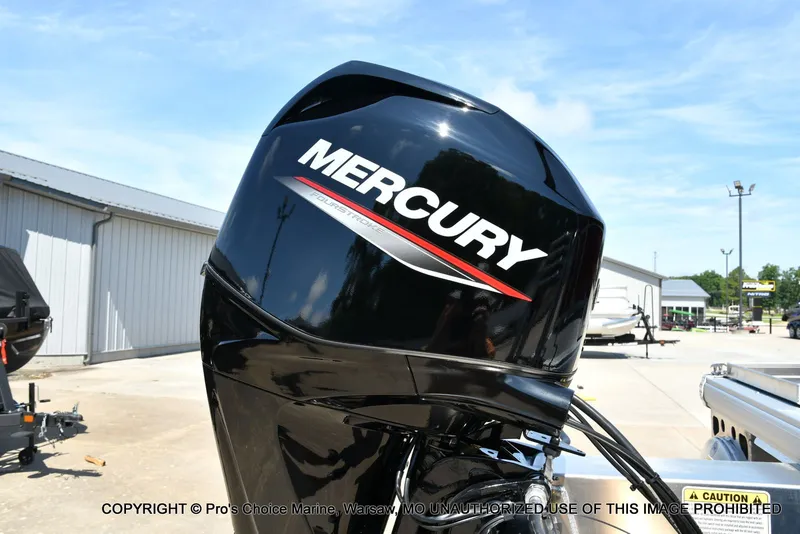 Slide: The Image of Sun Tracker Party Barge 16 2026 - 14