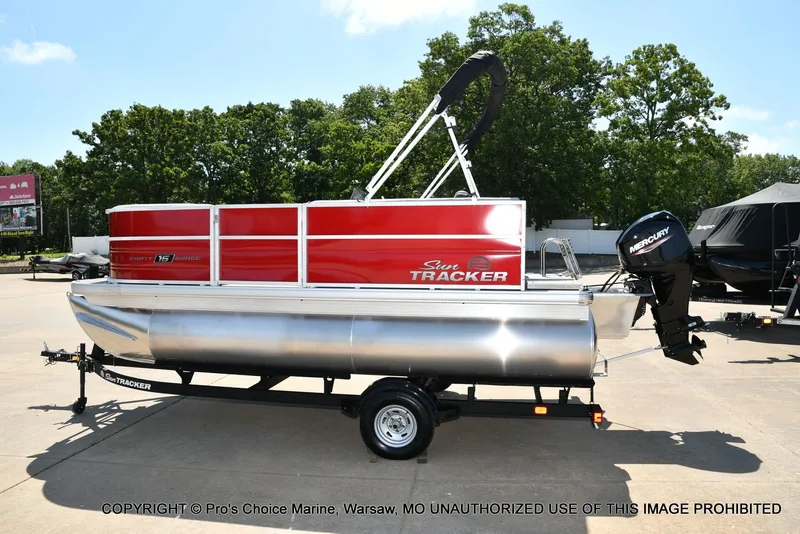 Slide: The Image of Sun Tracker Party Barge 16 2026 - 17