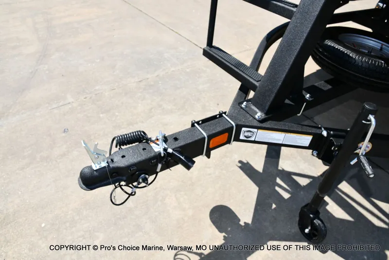 Slide: The Image of Sun Tracker Party Barge 16 2026 - 20