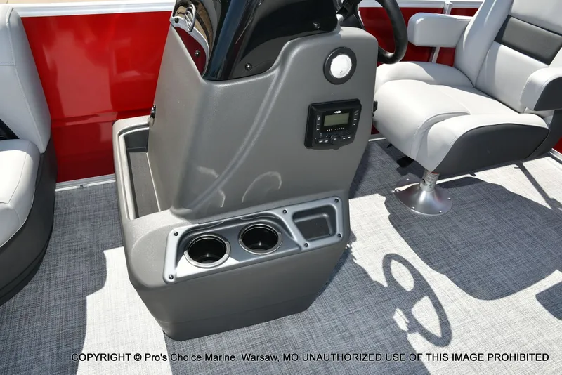 Slide: The Image of Sun Tracker Party Barge 16 2026 - 25