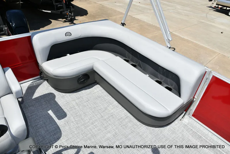 Slide: The Image of Sun Tracker Party Barge 16 2026 - 35