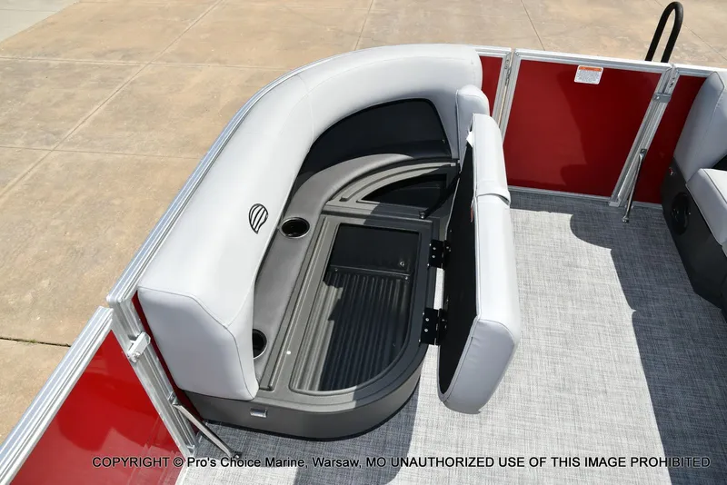 Slide: The Image of Sun Tracker Party Barge 16 2026 - 48