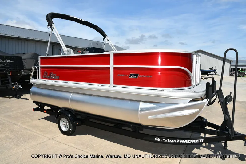 Slide: The Image of Sun Tracker Party Barge 16 2026 - 54