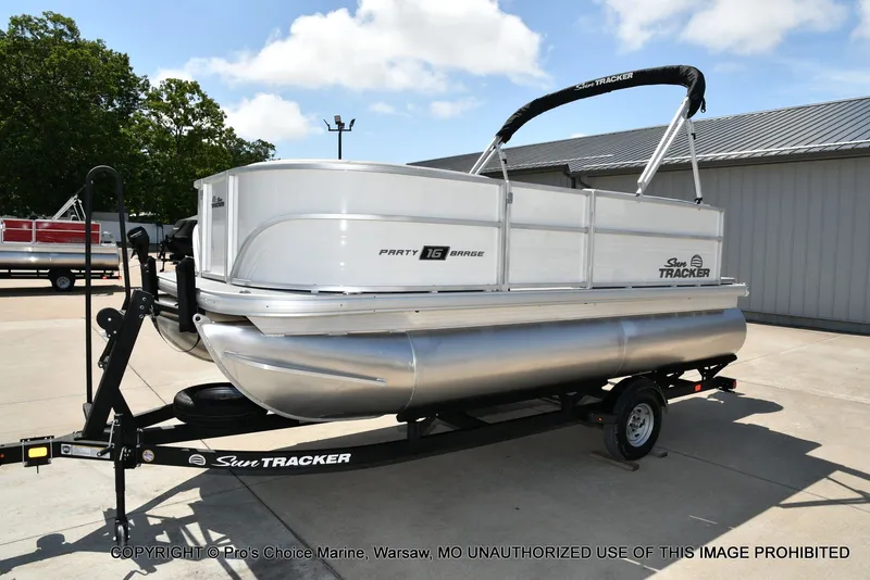 Slide: The Image of Sun Tracker Party Barge 16 2026 - 19