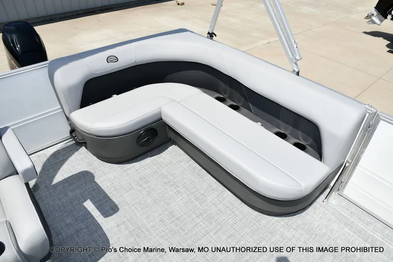 Slide: The Image of Sun Tracker Party Barge 16 2026 - 35