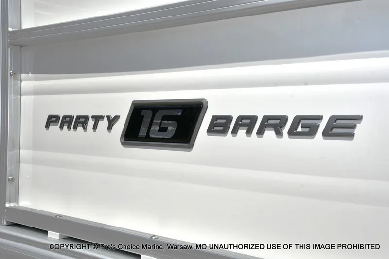 Slide: The Image of Sun Tracker Party Barge 16 2026 - 4