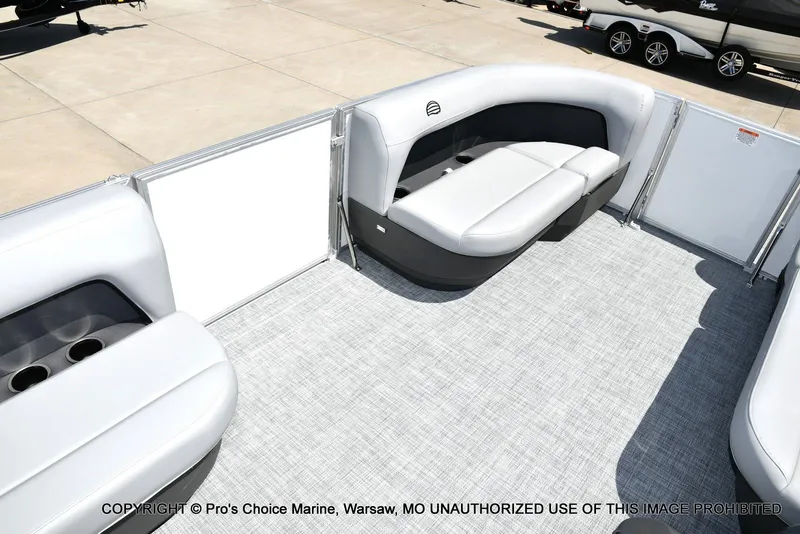 Slide: The Image of Sun Tracker Party Barge 16 2026 - 40