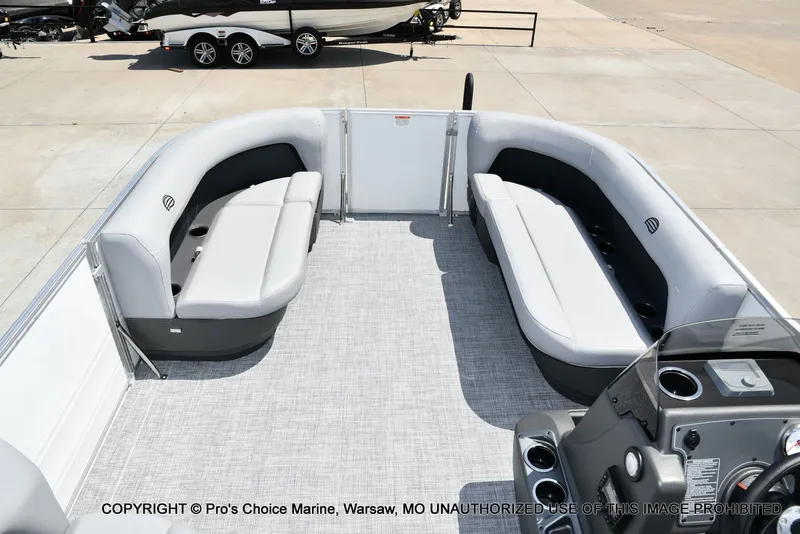 Slide: The Image of Sun Tracker Party Barge 16 2026 - 41