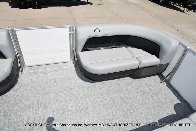 Slide: The Image of Sun Tracker Party Barge 16 2026 - 47