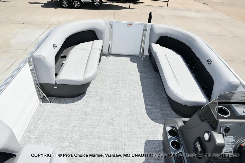 Slide: The Image of Sun Tracker Party Barge 16 2026 - 8