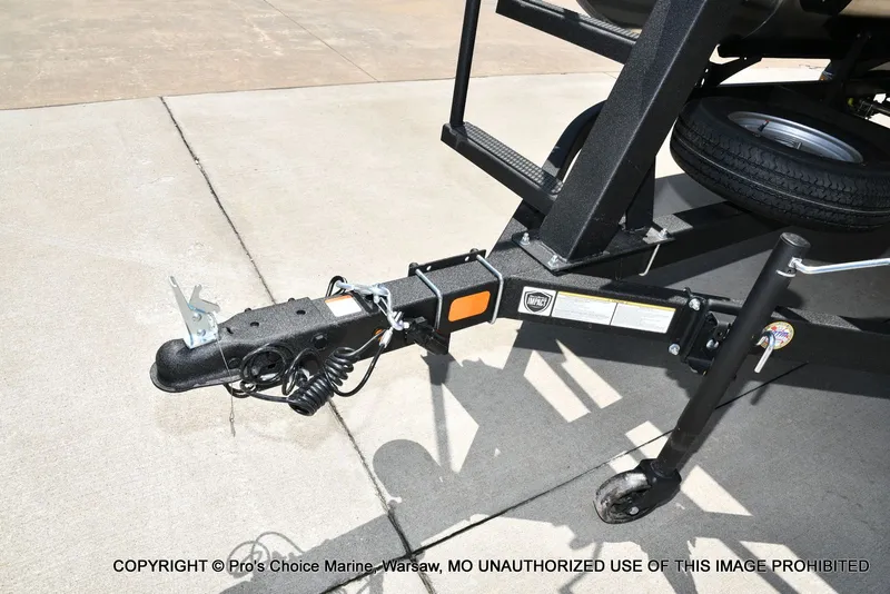 Slide: The Image of Sun Tracker Party Barge 16 2026 - 17