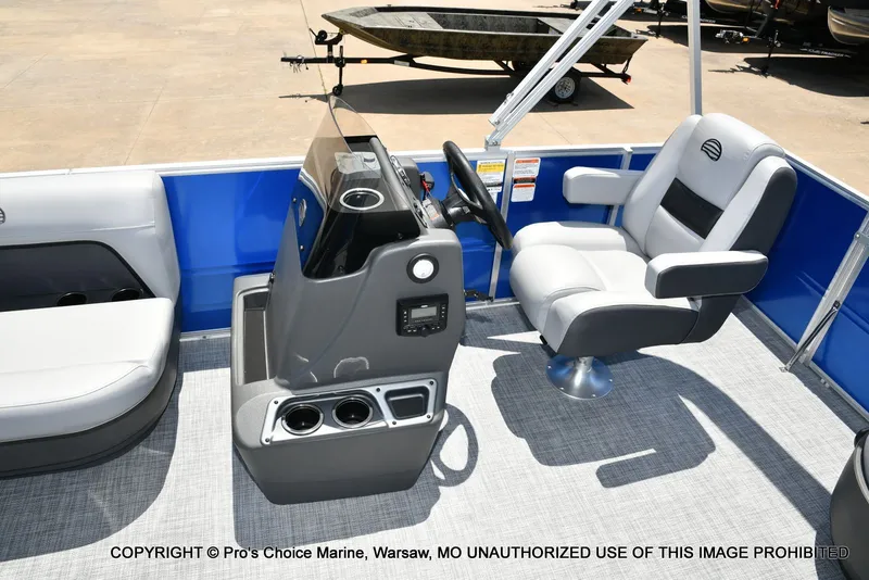 Slide: The Image of Sun Tracker Party Barge 16 2026 - 20