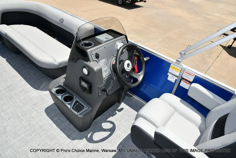 Slide: The Image of Sun Tracker Party Barge 16 2026 - 23