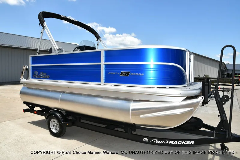 Slide: The Image of Sun Tracker Party Barge 16 2026 - 50