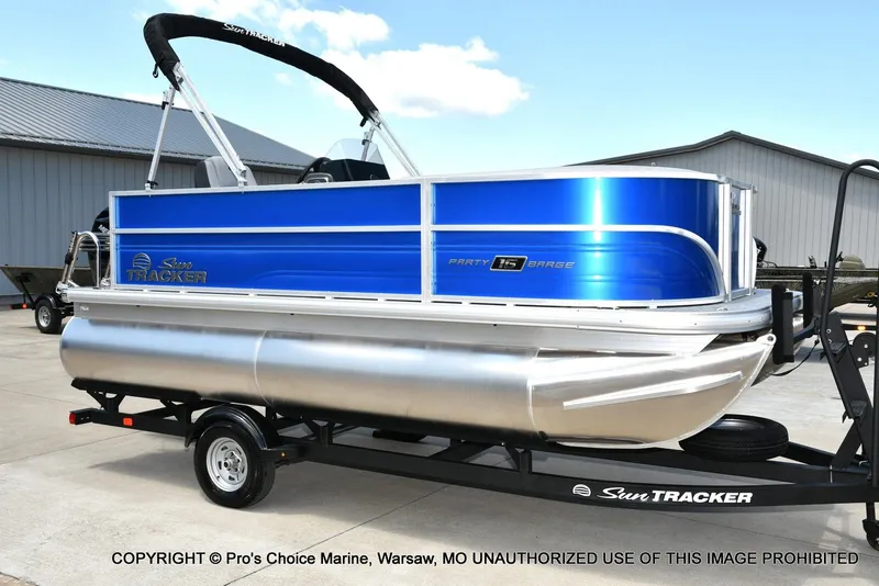 Slide: The Image of Sun Tracker Party Barge 16 2026 - 55