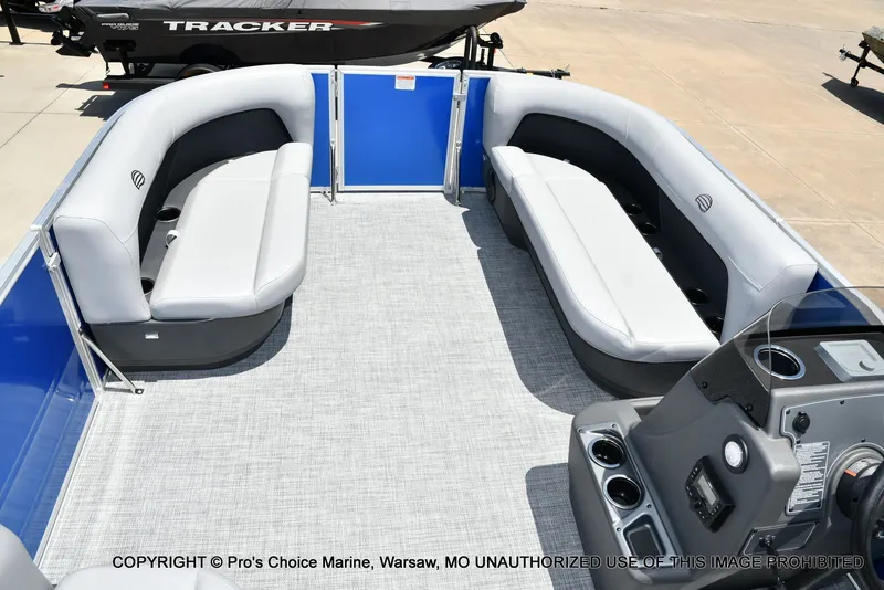 Slide: The Image of Sun Tracker Party Barge 16 2026 - 8