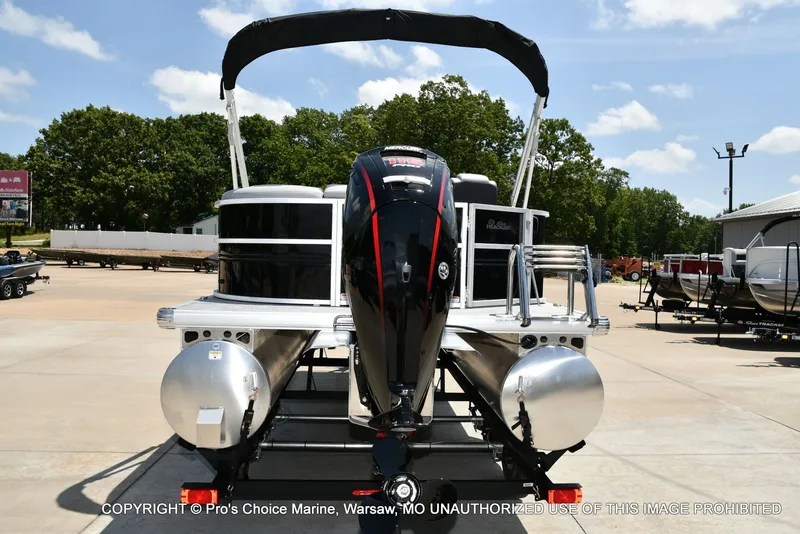 Slide: The Image of Sun Tracker Party Barge 20 DLX w/115HP Pro-XS 2026 - 15