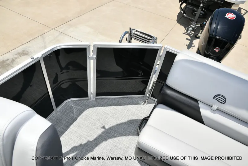 Slide: The Image of Sun Tracker Party Barge 20 DLX w/115HP Pro-XS 2026 - 33