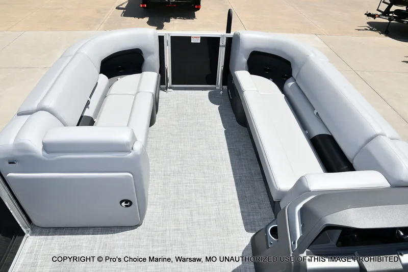 Slide: The Image of Sun Tracker Party Barge 20 DLX w/115HP Pro-XS 2026 - 48