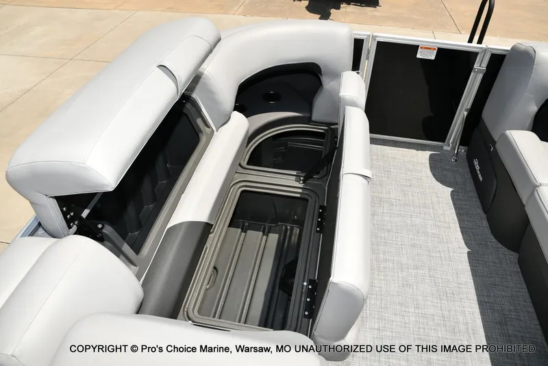 Slide: The Image of Sun Tracker Party Barge 20 DLX w/115HP Pro-XS 2026 - 56