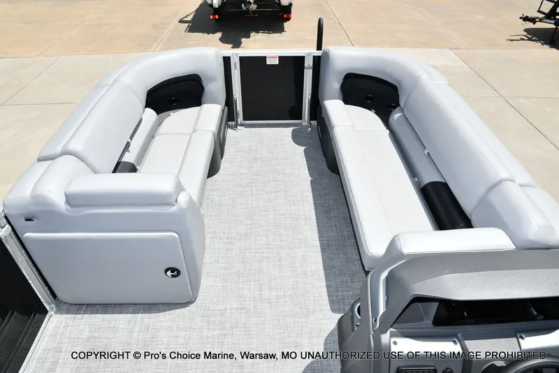 Slide: The Image of Sun Tracker Party Barge 20 DLX w/115HP Pro-XS 2026 - 70