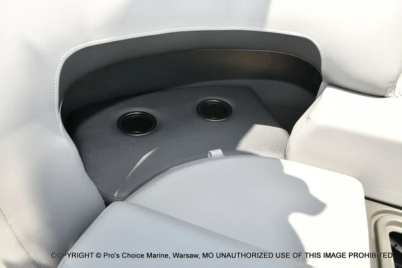 Slide: The Image of Sun Tracker PARTY BARGE 22 XP3 w/200HP 4 Stroke 2026 - 46