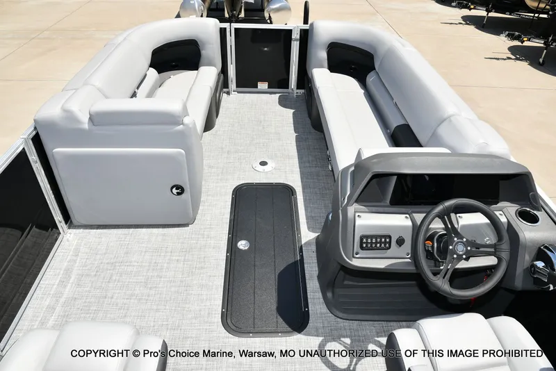 Slide: The Image of Sun Tracker PARTY BARGE 22 XP3 w/200HP 4 Stroke 2026 - 54