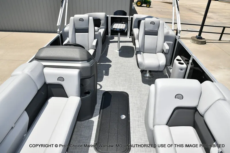 Slide: The Image of Sun Tracker PARTY BARGE 22 XP3 w/200HP 4 Stroke 2026 - 6