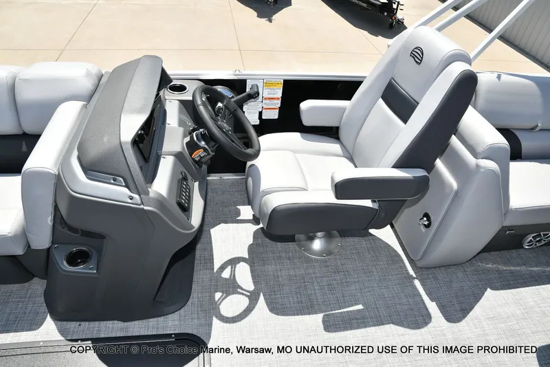 Slide: The Image of Sun Tracker PARTY BARGE 22 XP3 w/200HP 4 Stroke 2026 - 8