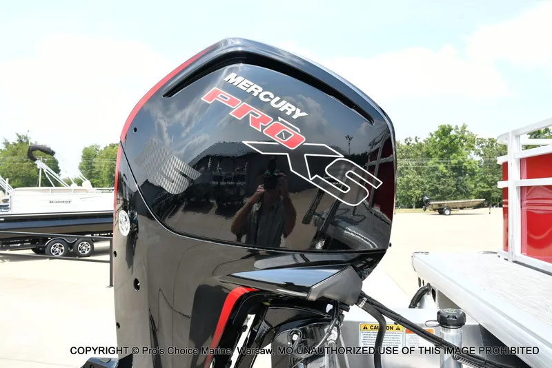 Slide: The Image of Sun Tracker SportFish 20 DLX 2026 - 14