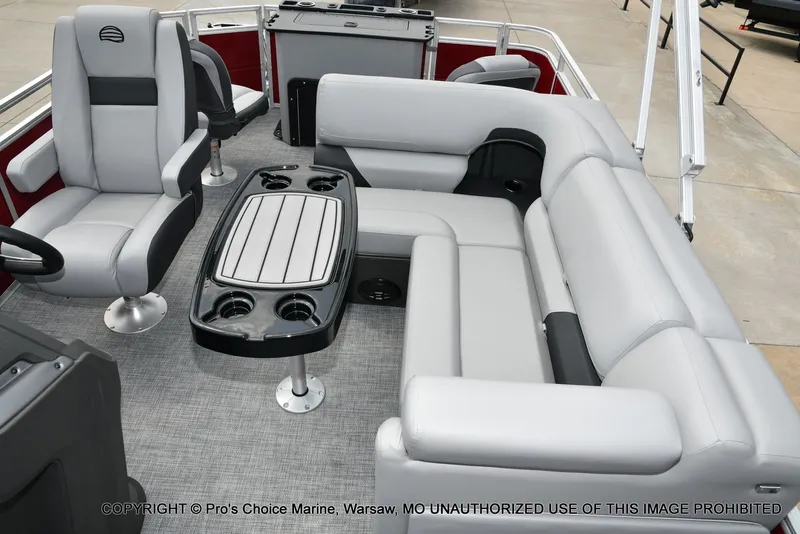 Slide: The Image of Sun Tracker SportFish 20 DLX 2026 - 30