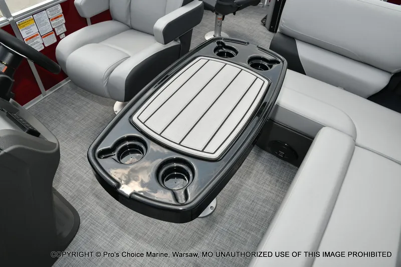 Slide: The Image of Sun Tracker SportFish 20 DLX 2026 - 31