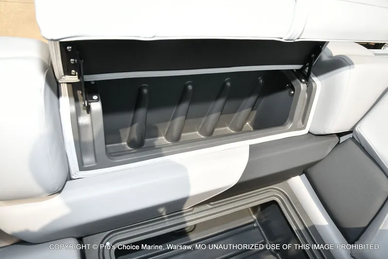 Slide: The Image of Sun Tracker SportFish 20 DLX 2026 - 63