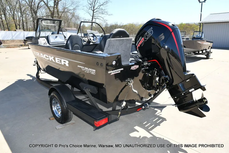 Slide: The Image of Tracker Pro Guide V-175 Combo 2026 - 21