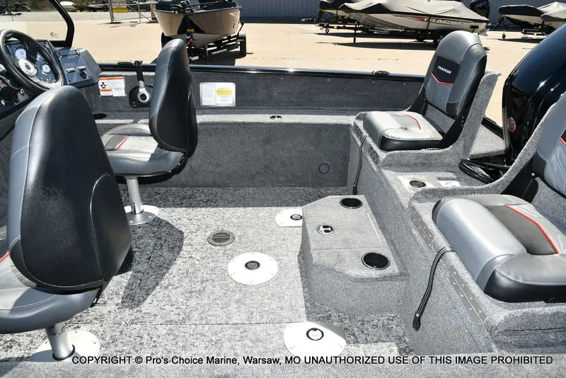 Slide: The Image of Tracker Pro Guide V-175 Combo 2026 - 35