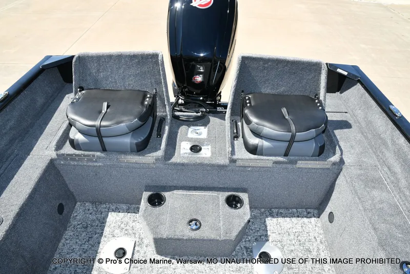 Slide: The Image of Tracker Pro Guide V-175 Combo 2026 - 71