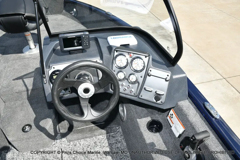 Slide: The Image of Tracker Pro Guide V-175 Combo 2026 - 35