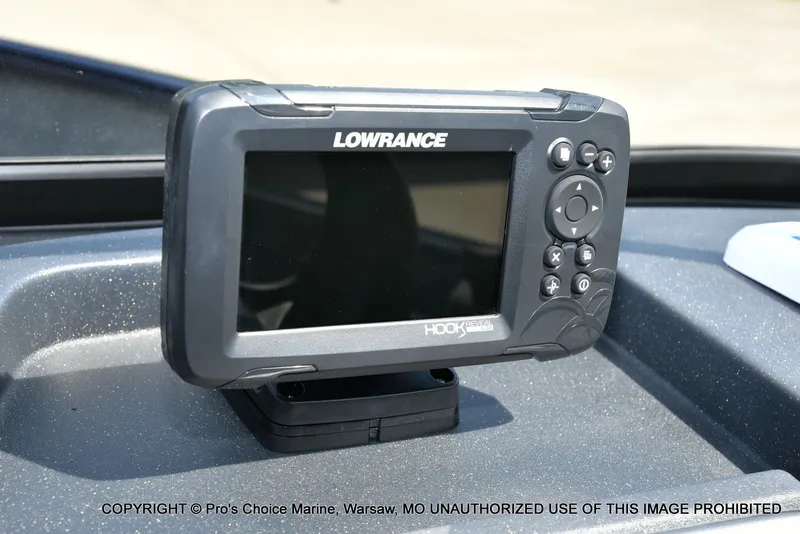 Slide: The Image of Tracker Pro Guide V-175 Combo 2026 - 36