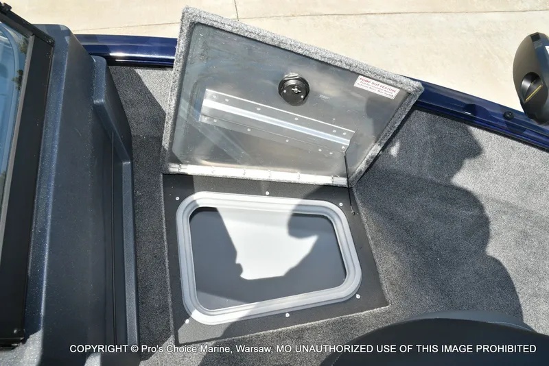 Slide: The Image of Tracker Pro Guide V-175 Combo 2026 - 46