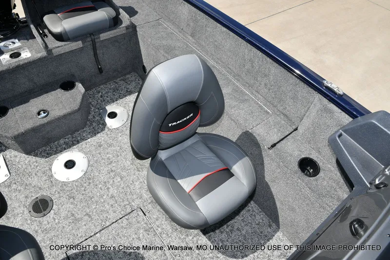 Slide: The Image of Tracker Pro Guide V-175 Combo 2026 - 54