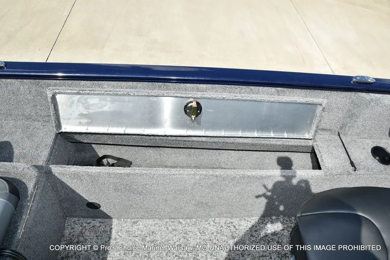 Slide: The Image of Tracker Pro Guide V-175 Combo 2026 - 57