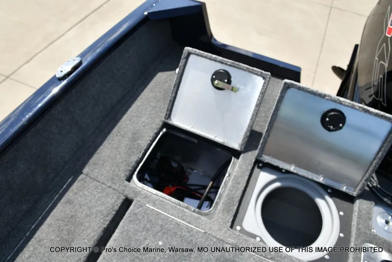 Slide: The Image of Tracker Pro Guide V-175 Combo 2026 - 63