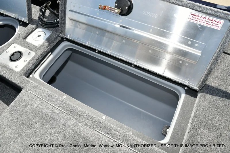 Slide: The Image of Tracker Pro Guide V-175 Combo 2026 - 66