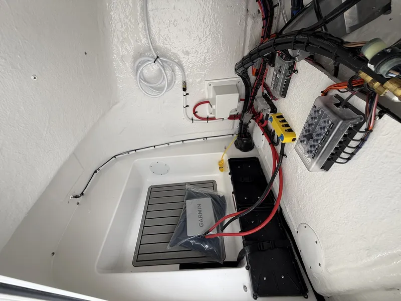 Slide: The Image of Tidewater 220 CC Adventure 2026 - 10