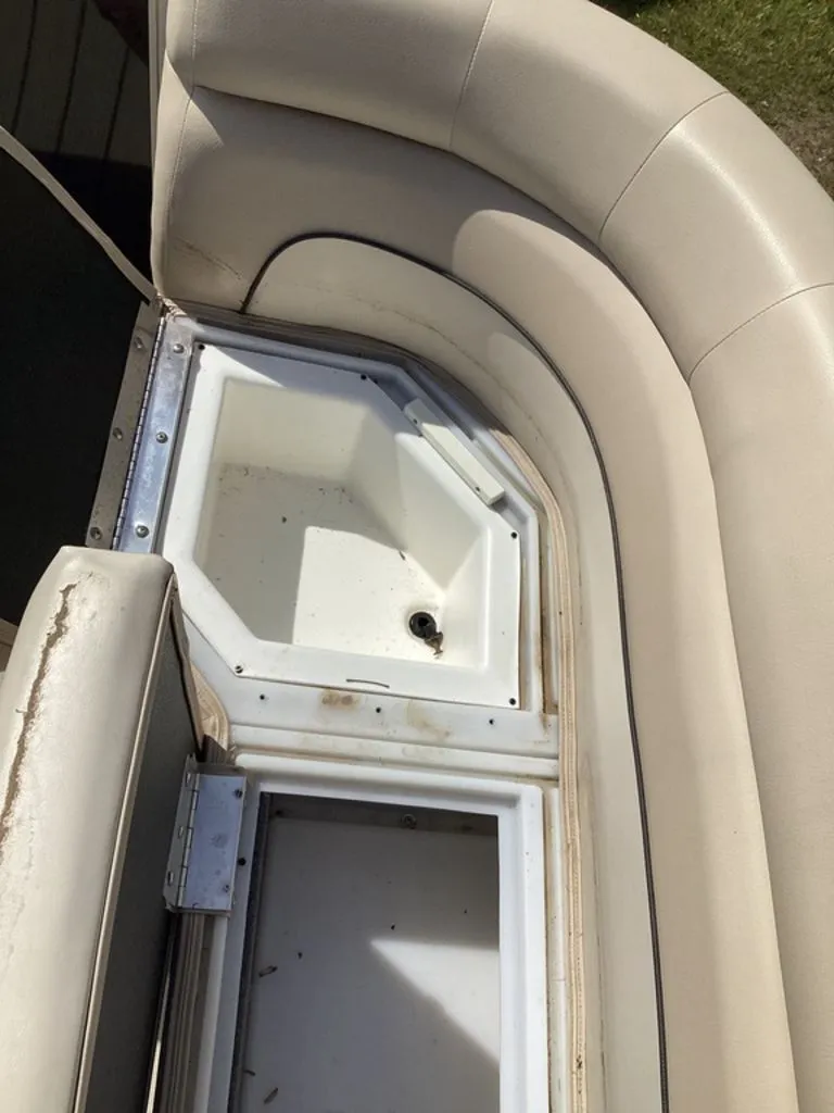 Slide: The Image of SunCatcher Select Series 324SS 2023 - 21