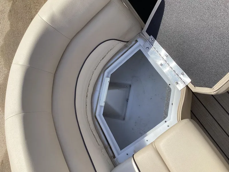 Slide: The Image of SunCatcher Select Series 324SS 2023 - 23