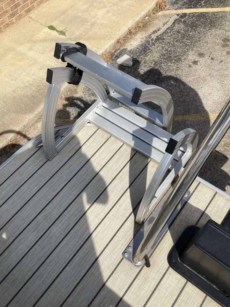 Slide: The Image of SunCatcher Select Series 324SS 2023 - 45