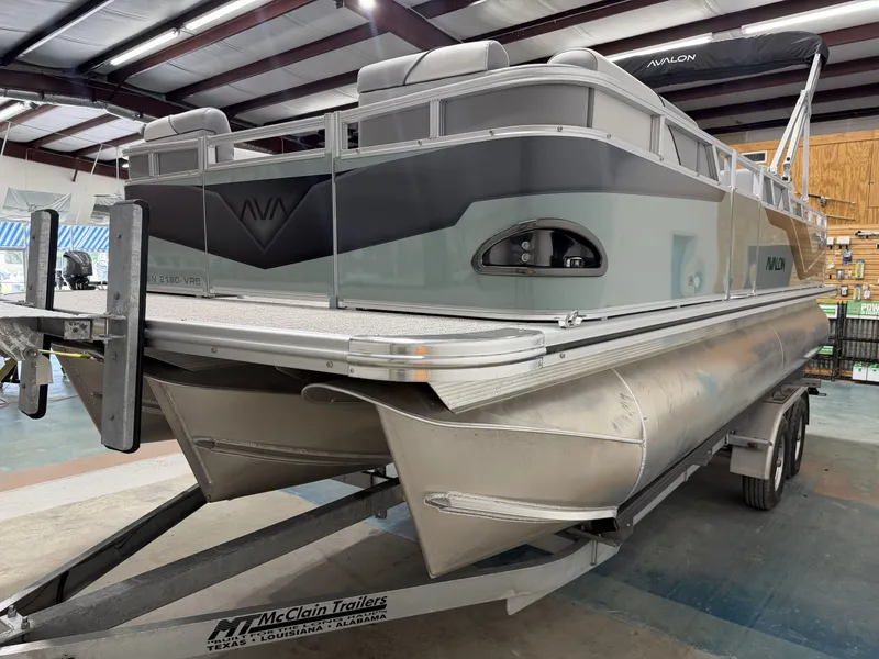 Slide: The Image of Avalon VNT VRB21T 2026 - 14