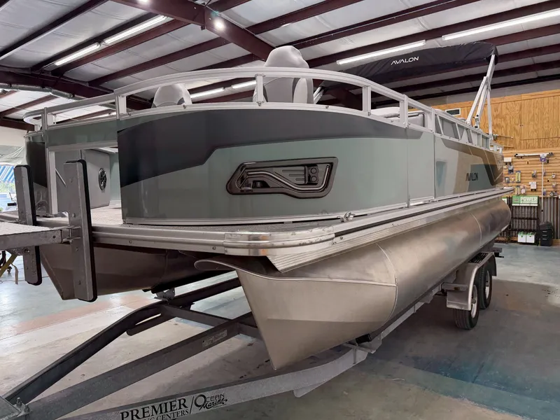 Slide: The Image of Avalon Venture 85 Rear Fish - 21' 2026 - 18