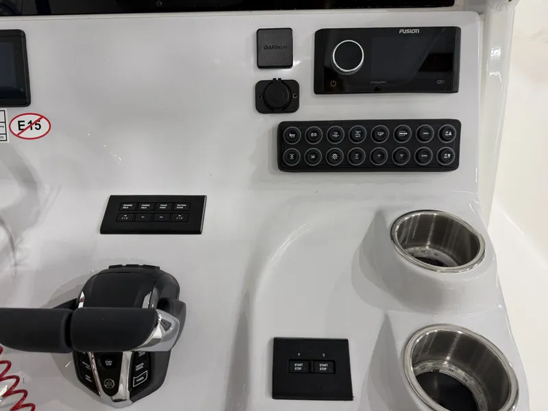 Slide: The Image of Tidewater 282 CC Adventure 2026 - 14